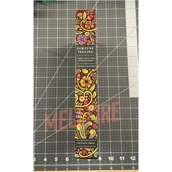 Fortune-Telling: Tarot Nova and Book of Palm Reading Set 1996 - Picture 5 of 9